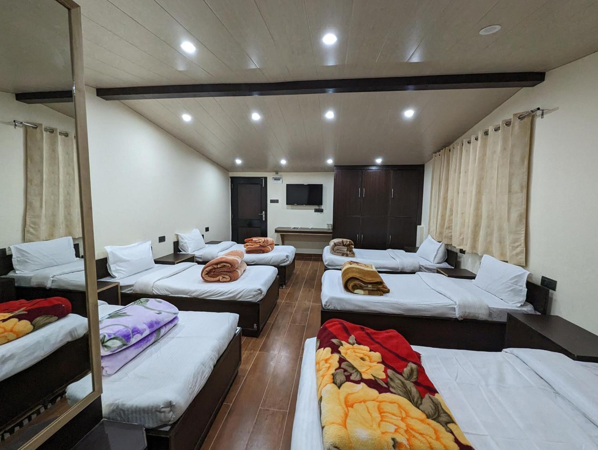 Himalayan Hideaway Bed and Breakfast Σίμλα Εξωτερικό φωτογραφία